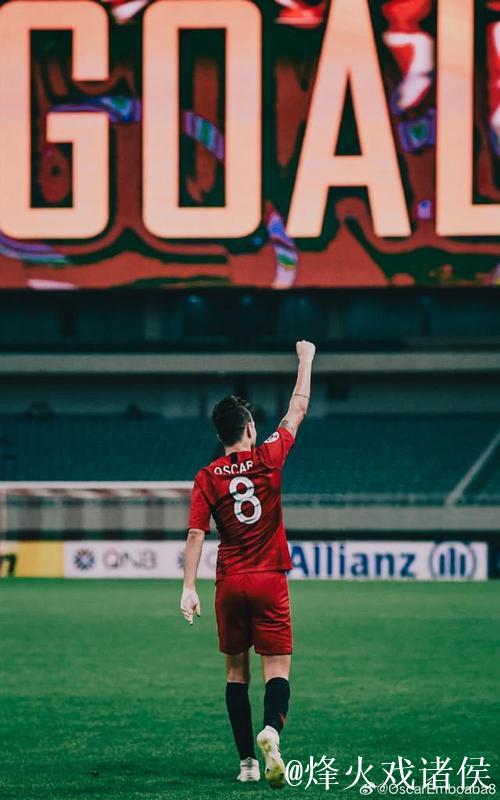 奥斯卡宣布34岁退役，告别效力8年的上海海港